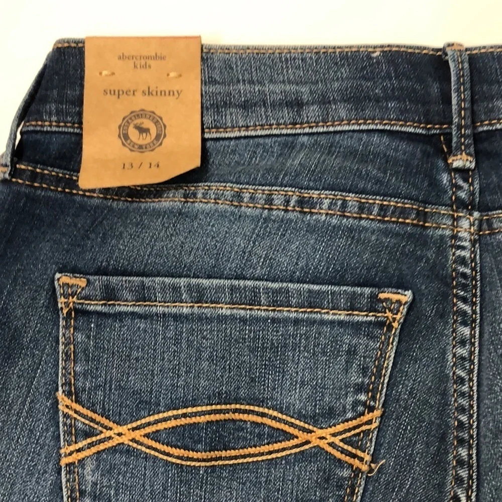 ABERCROMBIE KIDS SUPER SKINNY JEANS